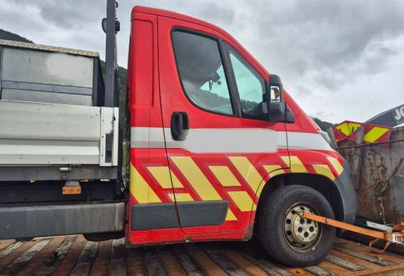 2016 Peugeot Boxer (rep.-objekt) - Bestelwagen open laadbak: afbeelding 3 2016 Peugeot Boxer (rep.-objekt) - Bestelwagen open laadbak: afbeelding 3