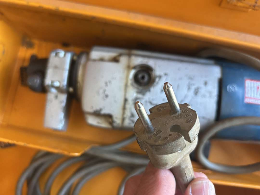 Borhammer fra AEG BH 20 - Werkplaats toebehoor: afbeelding 3 Borhammer fra AEG BH 20 - Werkplaats toebehoor: afbeelding 3