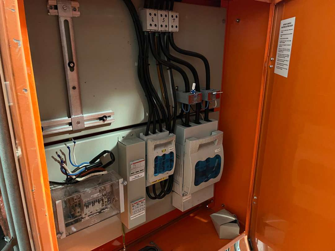 Holte strømskap 230 V - Gereedschap/ Toebehoor: afbeelding 2 Holte strømskap 230 V - Gereedschap/ Toebehoor: afbeelding 2