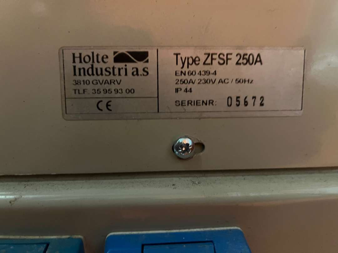 Holte strømskap 230 V - Gereedschap/ Toebehoor: afbeelding 3 Holte strømskap 230 V - Gereedschap/ Toebehoor: afbeelding 3