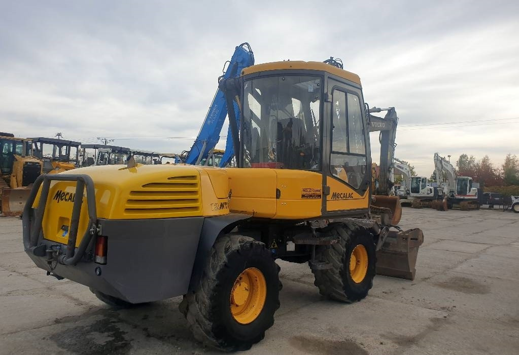 Mecalac 12 M TX - Mobiele graafmachine: afbeelding 3 Mecalac 12 M TX - Mobiele graafmachine: afbeelding 3