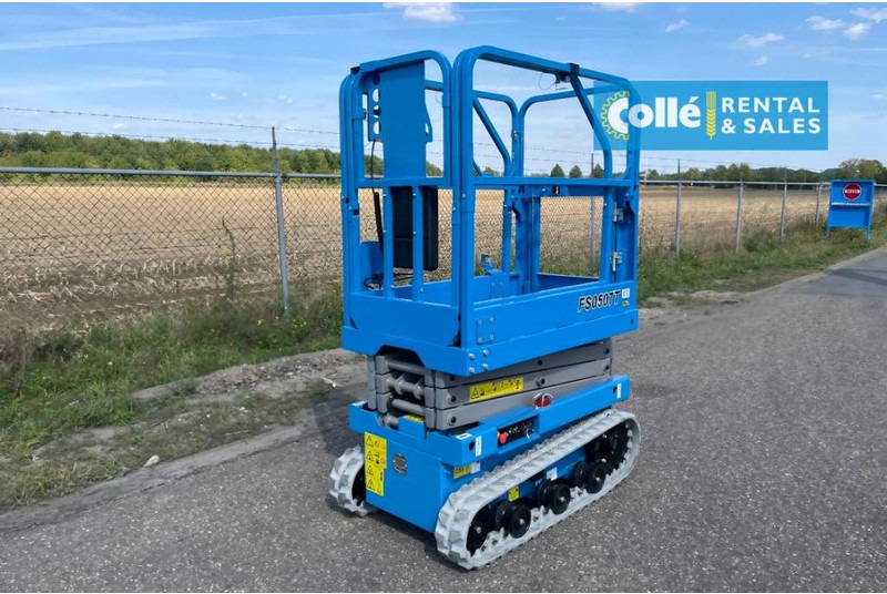 Fronteq FS0507T Tracked Scissor Lift | 2025 - Schaarlift: afbeelding 4 Fronteq FS0507T Tracked Scissor Lift | 2025 - Schaarlift: afbeelding 4