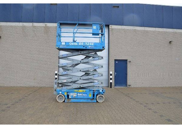 Genie GS 3246 | 2006 - Schaarlift: afbeelding 1 Genie GS 3246 | 2006 - Schaarlift: afbeelding 1