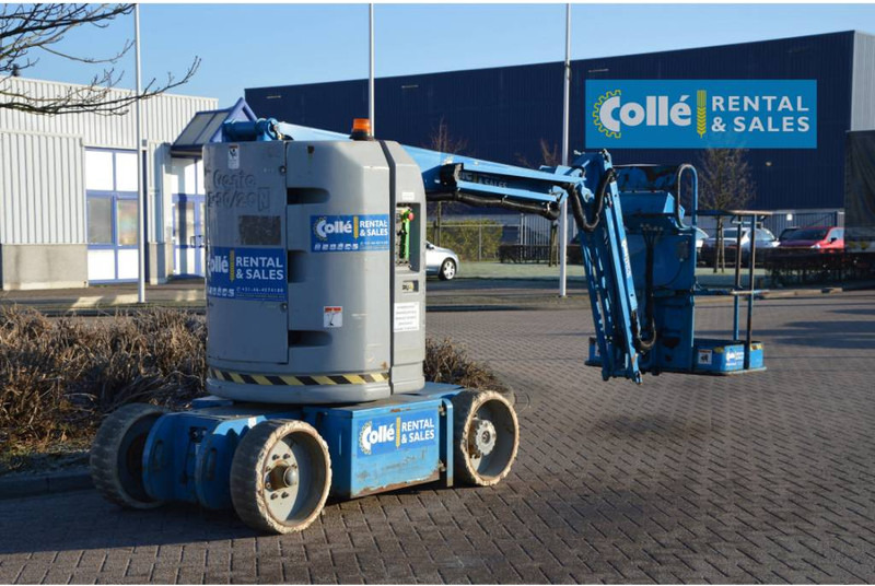 Genie Z-30/20N | 2004 - Knikarmhoogwerker: afbeelding 2 Genie Z-30/20N | 2004 - Knikarmhoogwerker: afbeelding 2