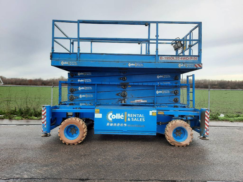 Holland lift B 195 DL 25 | 2008 - Schaarlift: afbeelding 1 Holland lift B 195 DL 25 | 2008 - Schaarlift: afbeelding 1