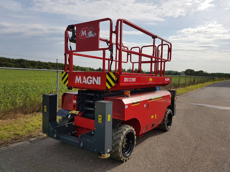 MAGNI DS 1218 RT | 2024 - Schaarlift: afbeelding 2 MAGNI DS 1218 RT | 2024 - Schaarlift: afbeelding 2