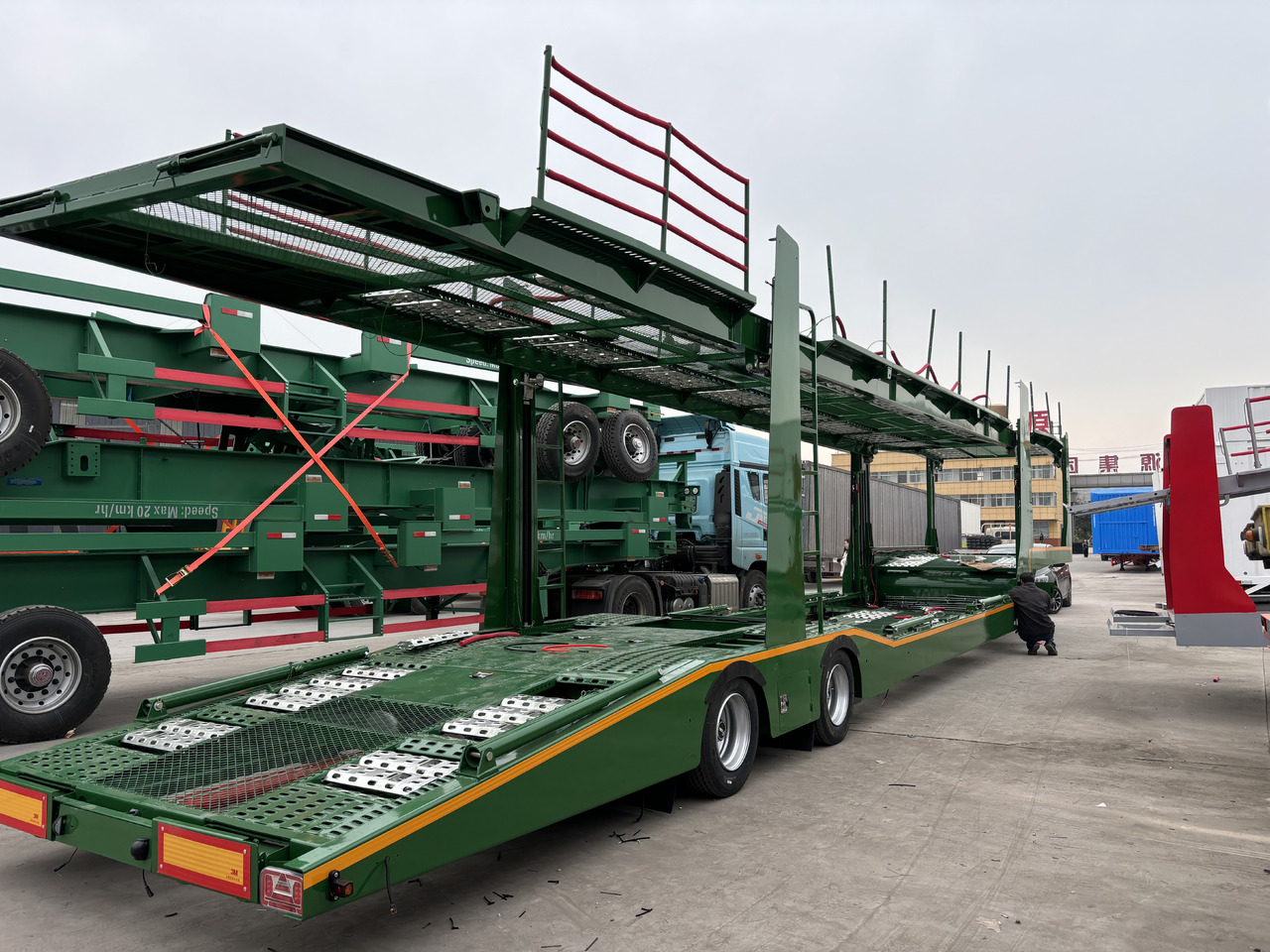 - Autotransport oplegger: afbeelding 1 - Autotransport oplegger: afbeelding 1