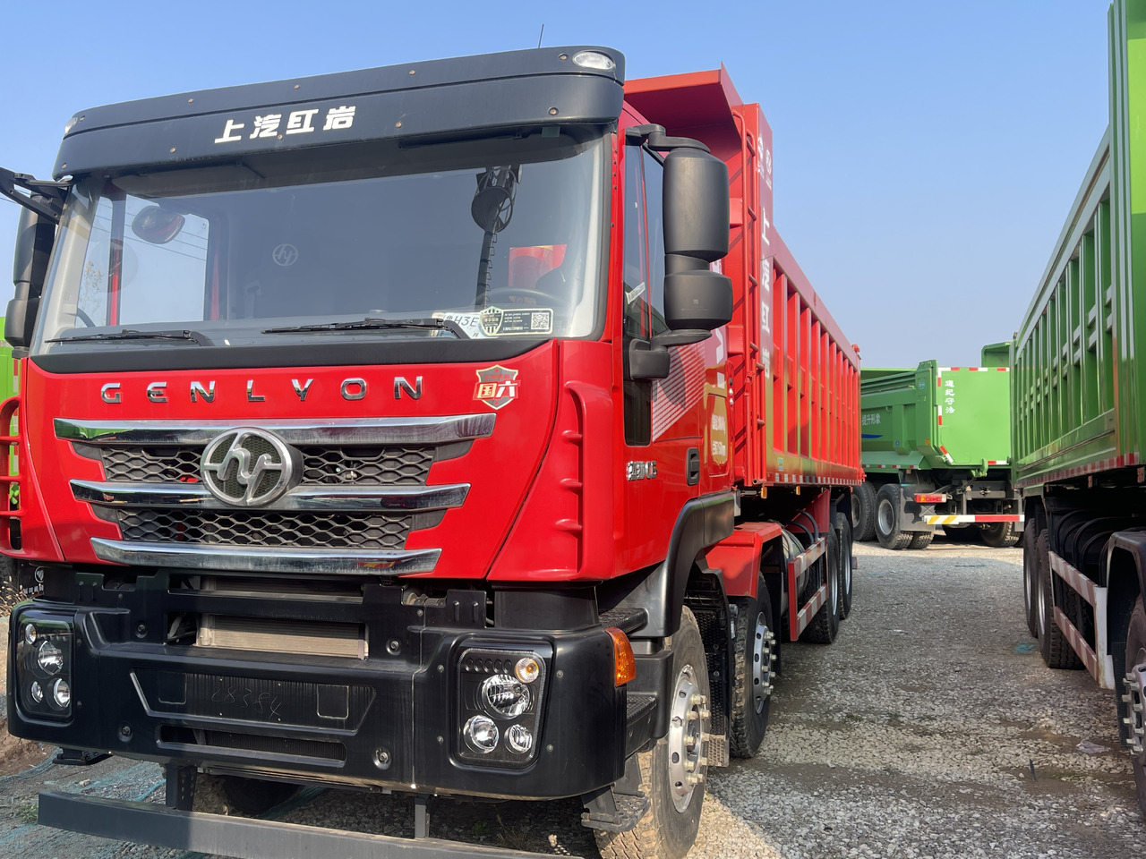 HONGYAN C6 - Kipper vrachtwagen: afbeelding 3 HONGYAN C6 - Kipper vrachtwagen: afbeelding 3