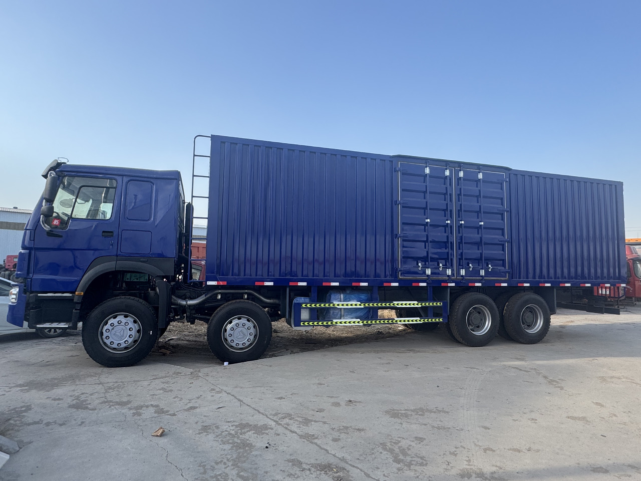 HOWO - Bakwagen: afbeelding 2 HOWO - Bakwagen: afbeelding 2