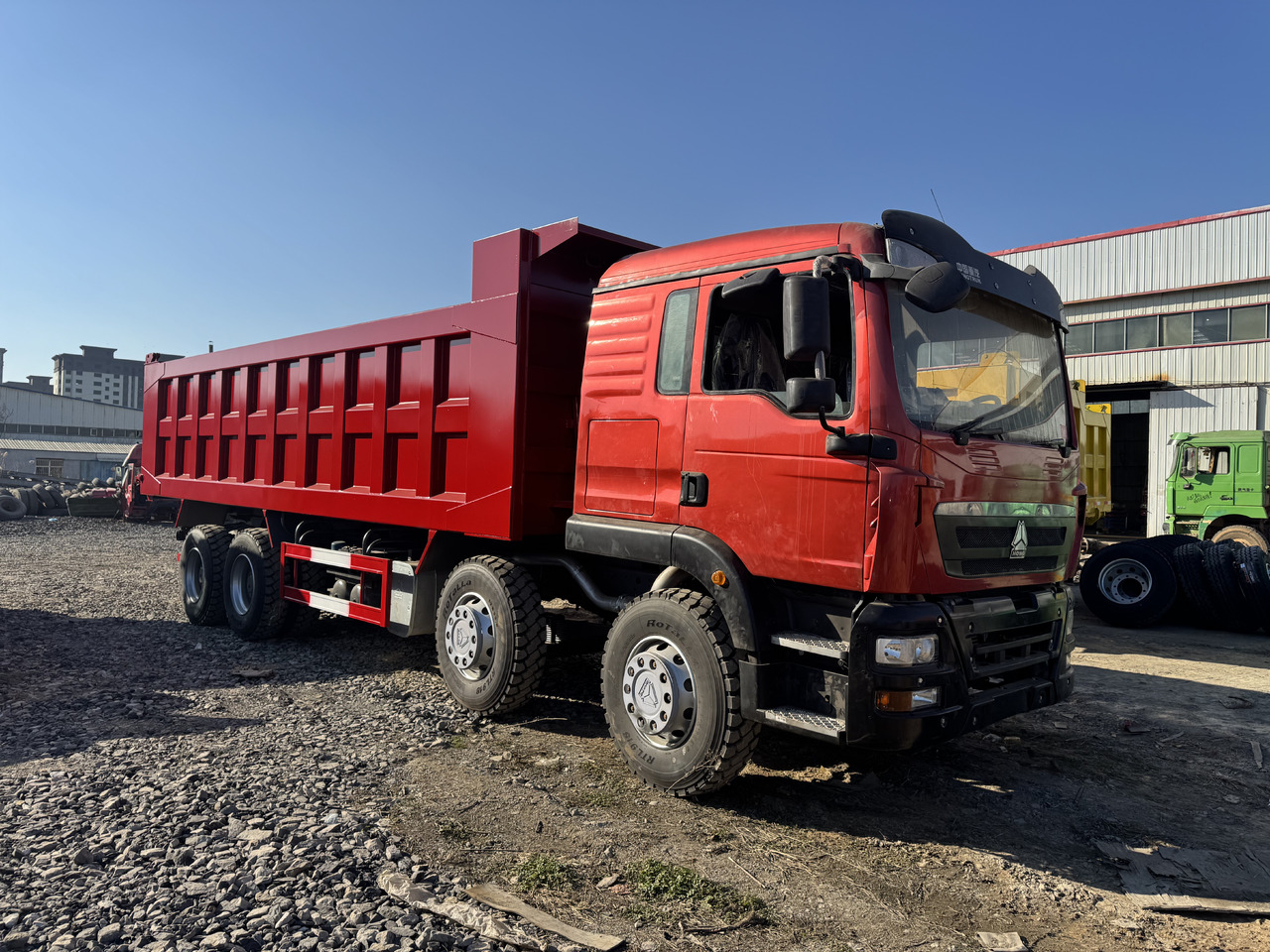 HOWO - Kipper vrachtwagen: afbeelding 2 HOWO - Kipper vrachtwagen: afbeelding 2