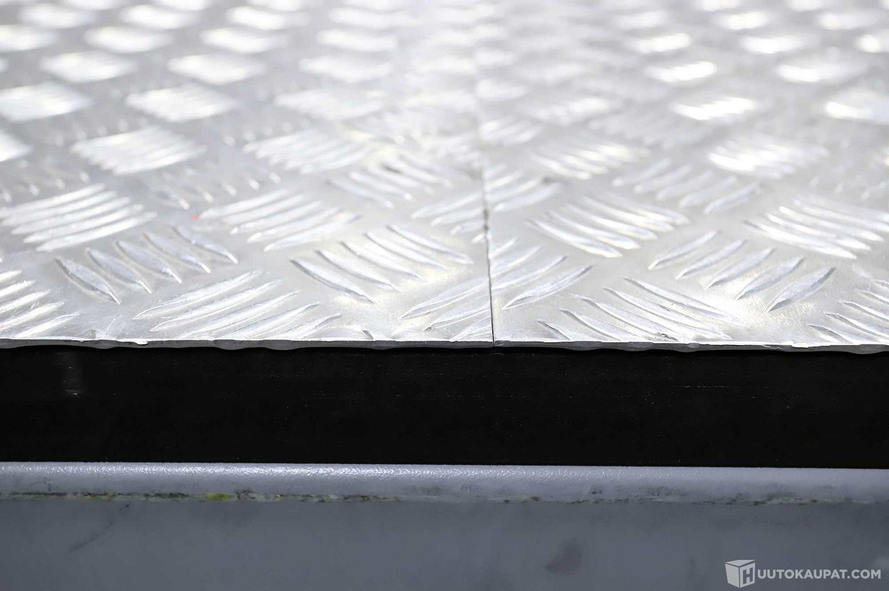 Järeää lastauslaituria / koroketta / lattiaa – 60 m2 –  2021. LGS6018, Vantaa - Andere machine: afbeelding 5 Järeää lastauslaituria / koroketta / lattiaa – 60 m2 –  2021. LGS6018, Vantaa - Andere machine: afbeelding 5