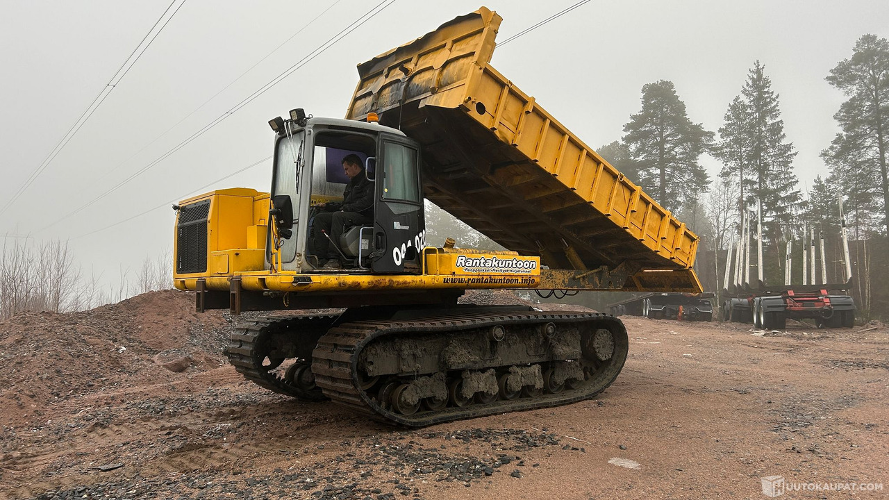 Dumpperi Komatsu CDR-110 irroitettavalla kumitela-alustalla, sekä tuppisovitteinen tukkinosturi kauhalla - Intexw, Lieto - Bouwmachine: afbeelding 2 Dumpperi Komatsu CDR-110 irroitettavalla kumitela-alustalla, sekä tuppisovitteinen tukkinosturi kauhalla - Intexw, Lieto - Bouwmachine: afbeelding 2