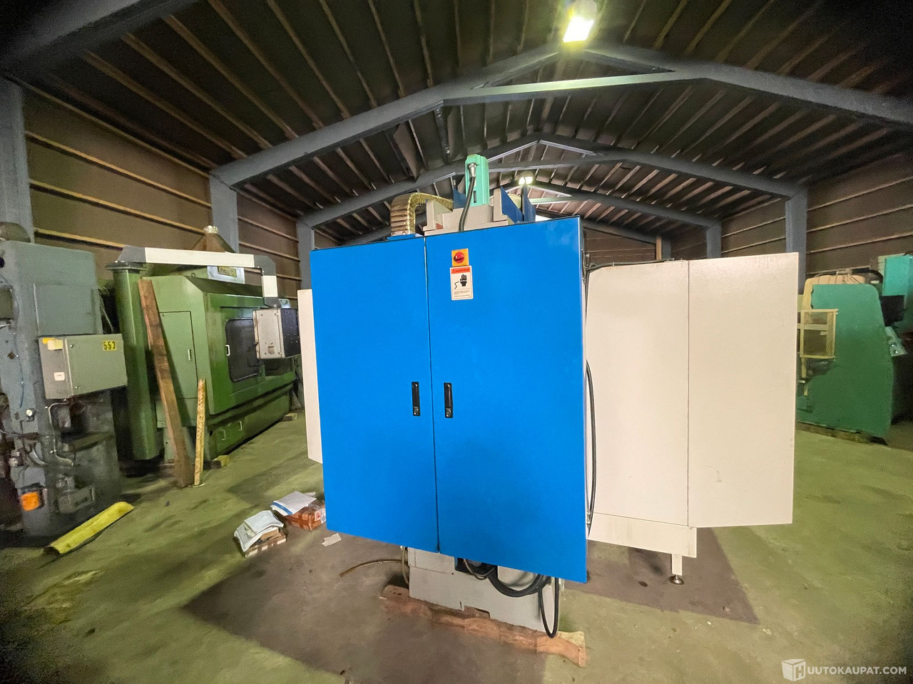 Hyper km-150 CNC työstökeskus, Sastamala - Bouwmachine: afbeelding 4 Hyper km-150 CNC työstökeskus, Sastamala - Bouwmachine: afbeelding 4