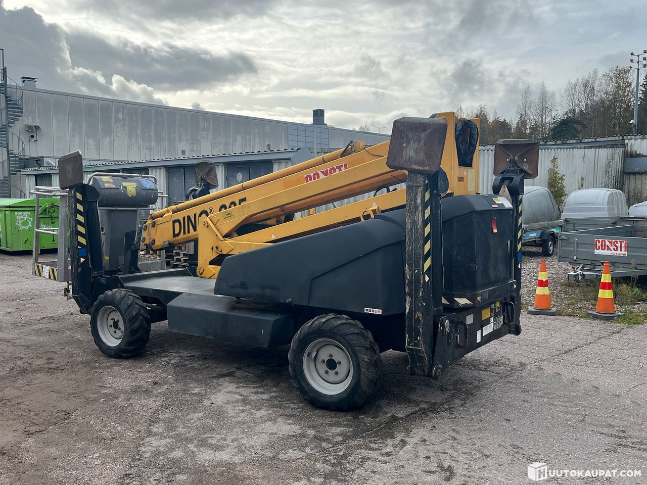 Dino 205RXT, Kuukulkija henkilönostin, Kymppi voimassa vuoteen 2029, Korjattavaksi, 2005, Vantaa - Aanhanger hoogwerker: afbeelding 3 Dino 205RXT, Kuukulkija henkilönostin, Kymppi voimassa vuoteen 2029, Korjattavaksi, 2005, Vantaa - Aanhanger hoogwerker: afbeelding 3