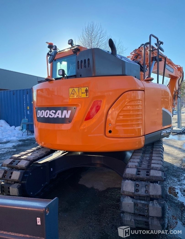 Doosan DX 140LCR-5, 2021, SMP-rototilt, puskulevy, rasvari, koura, 1 kauha, Stage5, Helsinki - Rupsgraafmachine: afbeelding 2 Doosan DX 140LCR-5, 2021, SMP-rototilt, puskulevy, rasvari, koura, 1 kauha, Stage5, Helsinki - Rupsgraafmachine: afbeelding 2