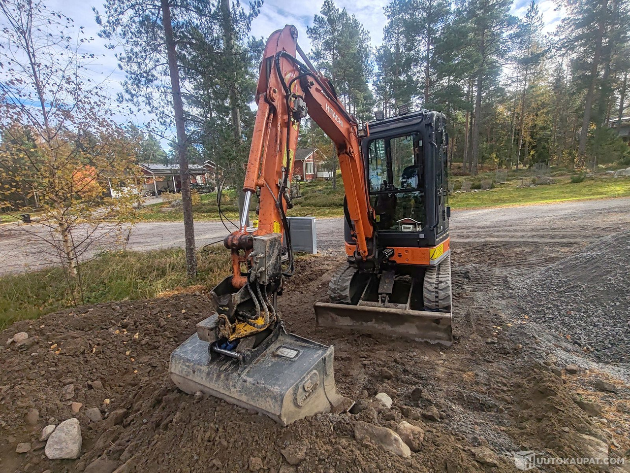 Hitachi ZX 27U-2 kaivinkone, 3328H, 2009, Uusikaupunki - Minigraafmachine: afbeelding 2 Hitachi ZX 27U-2 kaivinkone, 3328H, 2009, Uusikaupunki - Minigraafmachine: afbeelding 2