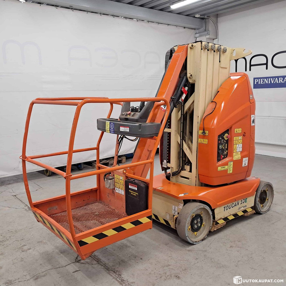 JLG Toucan 10E battery-powered mast lift, 2014, Hollola - Verticale masthoogwerker: afbeelding 1 JLG Toucan 10E battery-powered mast lift, 2014, Hollola - Verticale masthoogwerker: afbeelding 1