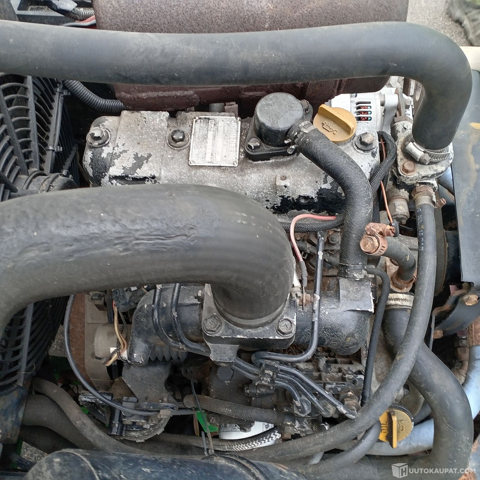 Leasing John Deere 3235 kelaleikkuri, 4 WD ja hytti, Hollola John Deere 3235 kelaleikkuri, 4 WD ja hytti, Hollola: afbeelding 9 Leasing John Deere 3235 kelaleikkuri, 4 WD ja hytti, Hollola John Deere 3235 kelaleikkuri, 4 WD ja hytti, Hollola: afbeelding 9