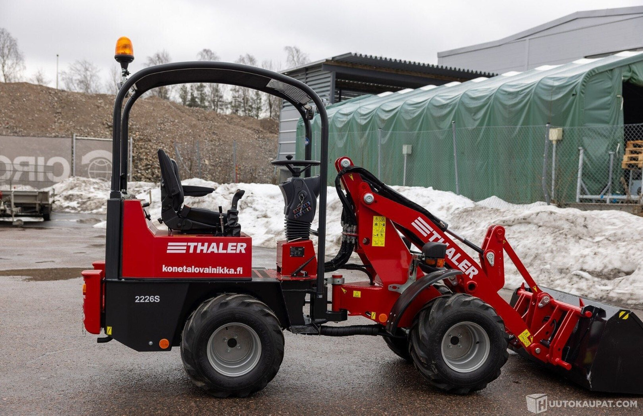 Thaler 2226S pienkuormaaja VALMISTETTU SAKSASSA 60kk takuulla!, Helsinki - Landbouwmachine: afbeelding 4 Thaler 2226S pienkuormaaja VALMISTETTU SAKSASSA 60kk takuulla!, Helsinki - Landbouwmachine: afbeelding 4