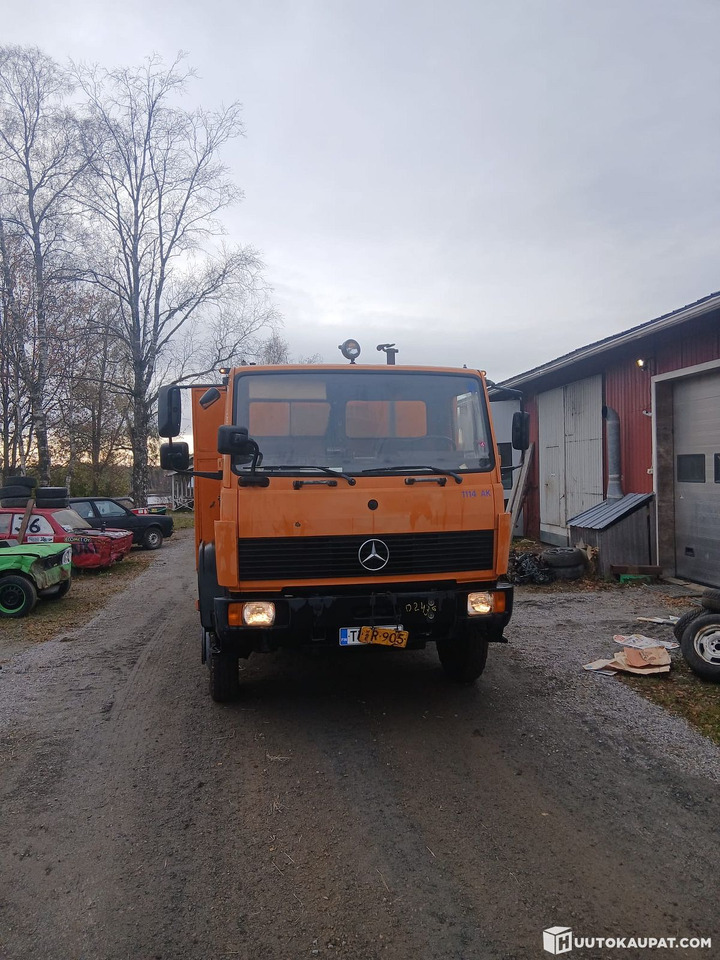 Mercedes-Benz 1114, 1992, Rautalampi - Vrachtwagen met open laadbak: afbeelding 2 Mercedes-Benz 1114, 1992, Rautalampi - Vrachtwagen met open laadbak: afbeelding 2