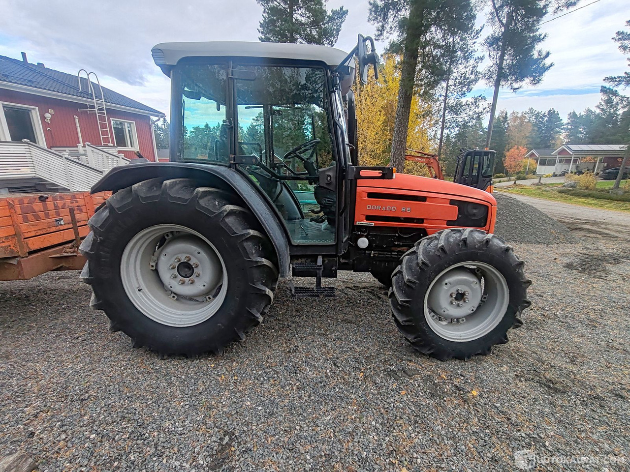 Same Dorado 86 traktori talven lumitöihin, 2005. MTK25, Uusikaupunki - Tractor: afbeelding 2 Same Dorado 86 traktori talven lumitöihin, 2005. MTK25, Uusikaupunki - Tractor: afbeelding 2