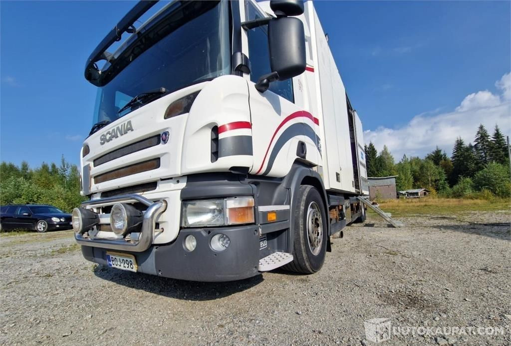 Scania P 230 Huoltokuorma-auto ruokailutilalla, 2008, Siilinjärvi - Bakwagen: afbeelding 5 Scania P 230 Huoltokuorma-auto ruokailutilalla, 2008, Siilinjärvi - Bakwagen: afbeelding 5