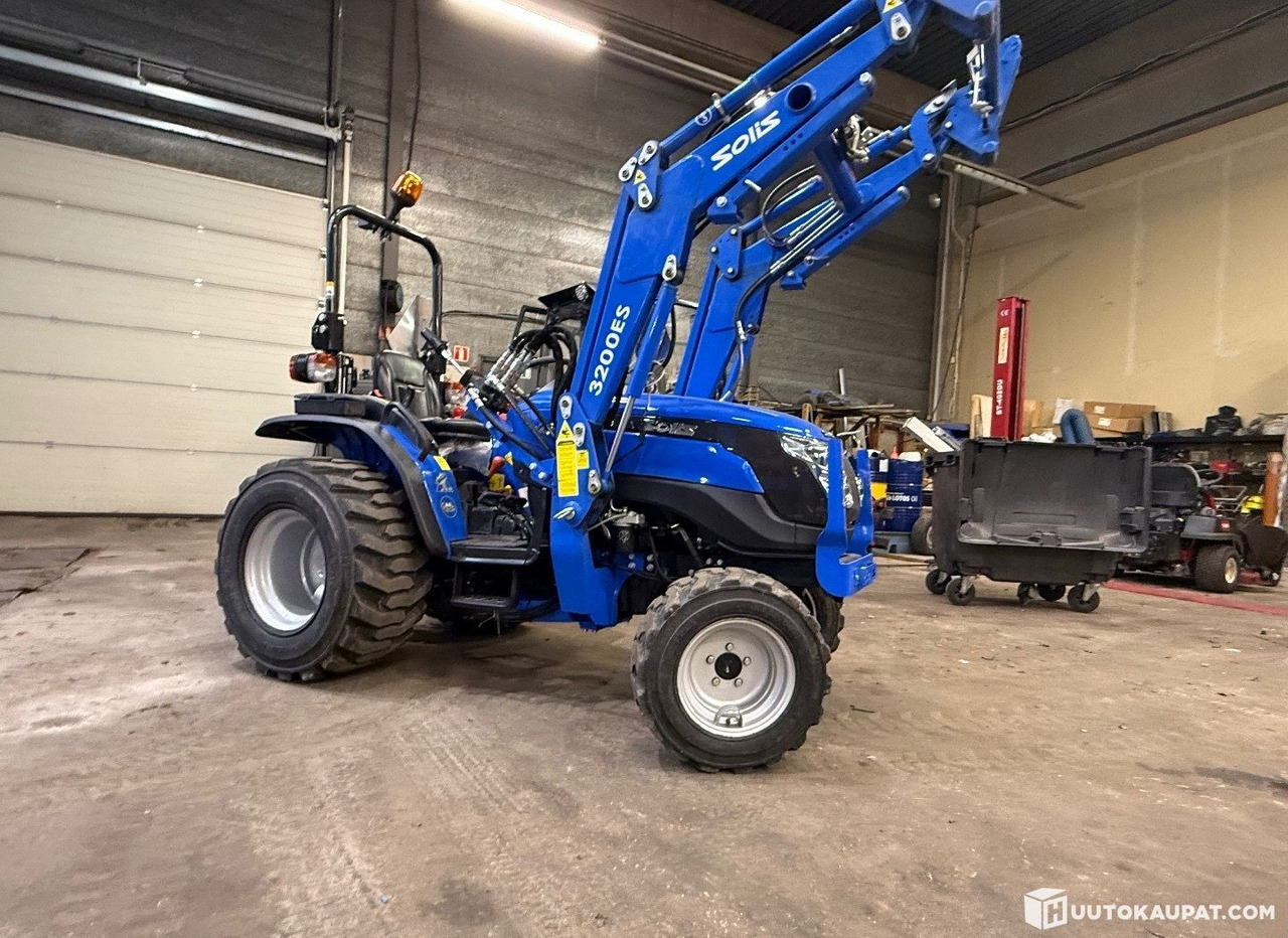 Solis 26 4WD 6+2 with front loader, 2023, 1.3 L, Diesel, 241 h, Helsinki - Mini tractor: afbeelding 3 Solis 26 4WD 6+2 with front loader, 2023, 1.3 L, Diesel, 241 h, Helsinki - Mini tractor: afbeelding 3