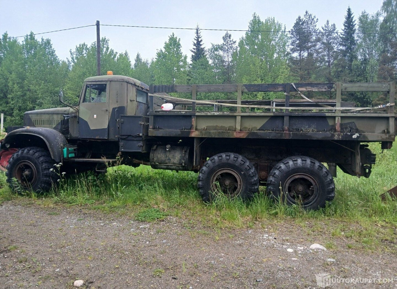 Kraz Kraz, 1979, Diesel Kuorma-auto, Forssa - Vrachtwagen: afbeelding 1 Kraz Kraz, 1979, Diesel Kuorma-auto, Forssa - Vrachtwagen: afbeelding 1