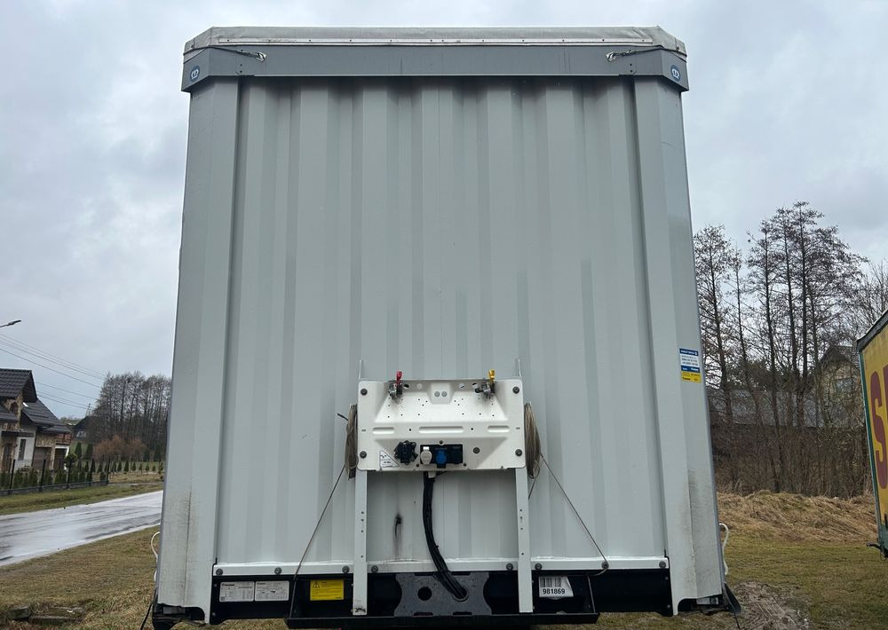 Krone STANDARD NAUKA JAZDY 2x podnoszona oś 2021 podnoszona oś OPONY 70% / STAN BARDZO DOBRY / OD PIERWSZEGO WŁAŚCICIELA / PALECIARA / TOP / sprowadzona z Niemiec !! - Schuifzeiloplegger: afbeelding 5 Krone STANDARD NAUKA JAZDY 2x podnoszona oś 2021 podnoszona oś OPONY 70% / STAN BARDZO DOBRY / OD PIERWSZEGO WŁAŚCICIELA / PALECIARA / TOP / sprowadzona z Niemiec !! - Schuifzeiloplegger: afbeelding 5