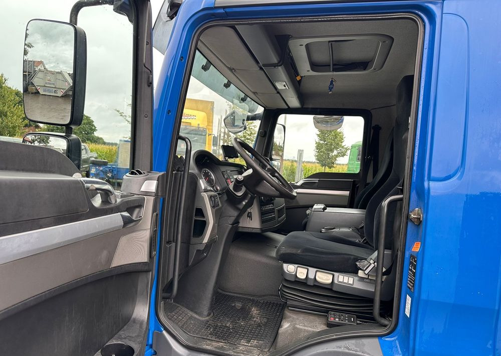 MAN TGL 12.250 6.2m AUTOMAT KLIMA z Niemiec ESP nowe opony EURO 6 / 4.75 rozstaw / zawiesie na wózek widłowy / TOP STAN / okazja nauka jazdy MOŻLIWOŚĆ DOSTOSOWANIA 12t - Schuifzeilen vrachtwagen: afbeelding 4 MAN TGL 12.250 6.2m AUTOMAT KLIMA z Niemiec ESP nowe opony EURO 6 / 4.75 rozstaw / zawiesie na wózek widłowy / TOP STAN / okazja nauka jazdy MOŻLIWOŚĆ DOSTOSOWANIA 12t - Schuifzeilen vrachtwagen: afbeelding 4