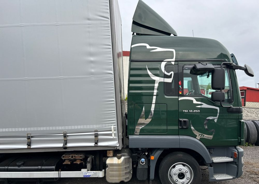 MAN TGL 12.250 GLOB UNIKAT z Niemiec BDF firanka / AUTOMAT HAK / EURO 6 / BDF 7.40 wysoki / MICHELIN 80% - Schuifzeilen vrachtwagen: afbeelding 4 MAN TGL 12.250 GLOB UNIKAT z Niemiec BDF firanka / AUTOMAT HAK / EURO 6 / BDF 7.40 wysoki / MICHELIN 80% - Schuifzeilen vrachtwagen: afbeelding 4