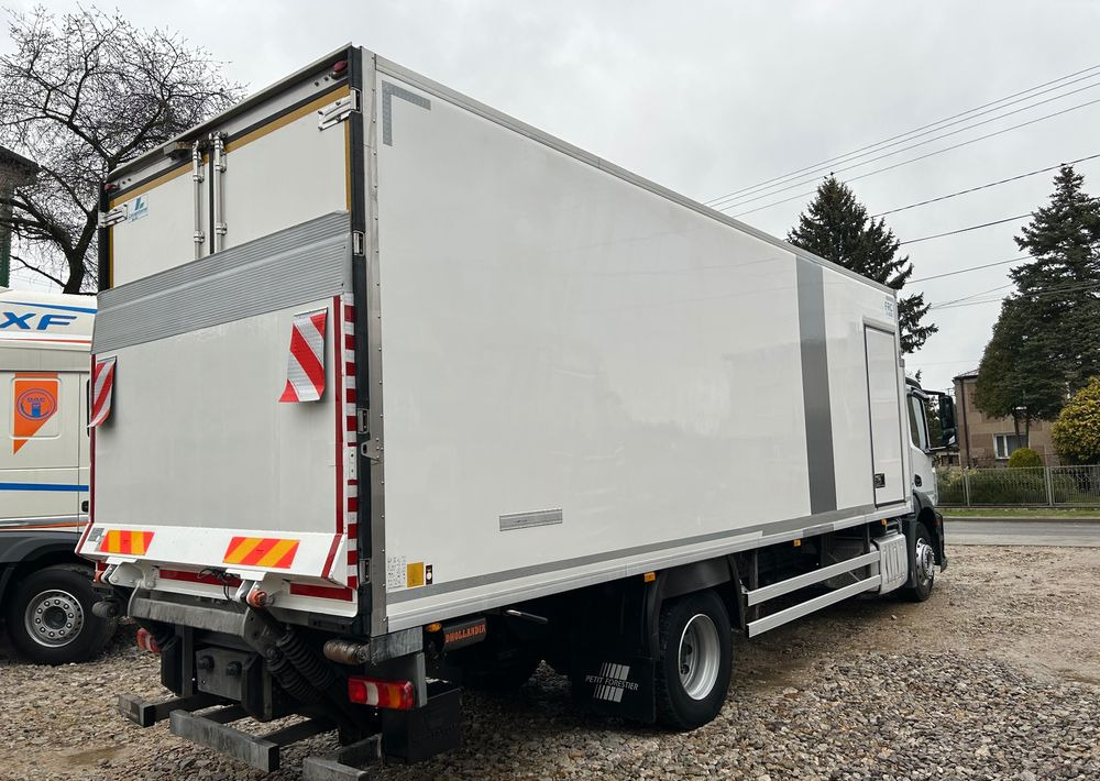 Mercedes-Benz Antos 1824 CARRIER SUPRA 1150 DRZWI + winda i drzwi boczne / 7.7m / z Holandii / KLIMA LEKKI / Axor man Tgm T1000-R THERMO King - Koelwagen vrachtwagen: afbeelding 4 Mercedes-Benz Antos 1824 CARRIER SUPRA 1150 DRZWI + winda i drzwi boczne / 7.7m / z Holandii / KLIMA LEKKI / Axor man Tgm T1000-R THERMO King - Koelwagen vrachtwagen: afbeelding 4