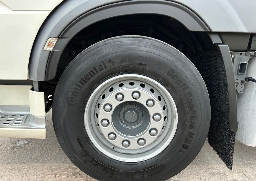 DAF XF 480 OKAZJA 2020 SSC TOP STANDARD / DUŻE KOTŁY / z Polski / jeden właściciel super zadbane SERWISOWANE - Trekker: afbeelding 4 DAF XF 480 OKAZJA 2020 SSC TOP STANDARD / DUŻE KOTŁY / z Polski / jeden właściciel super zadbane SERWISOWANE - Trekker: afbeelding 4