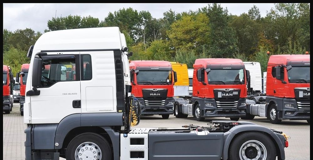 MAN TGS 18.420 2019 NAUKA JAZDY POLIFT ELKA AUTOMAT 4x2 STANDARD 315/70r22.5 SUPER STAN TGX 470 460 420 430 500 510 400 360 410 - Trekker: afbeelding 3 MAN TGS 18.420 2019 NAUKA JAZDY POLIFT ELKA AUTOMAT 4x2 STANDARD 315/70r22.5 SUPER STAN TGX 470 460 420 430 500 510 400 360 410 - Trekker: afbeelding 3