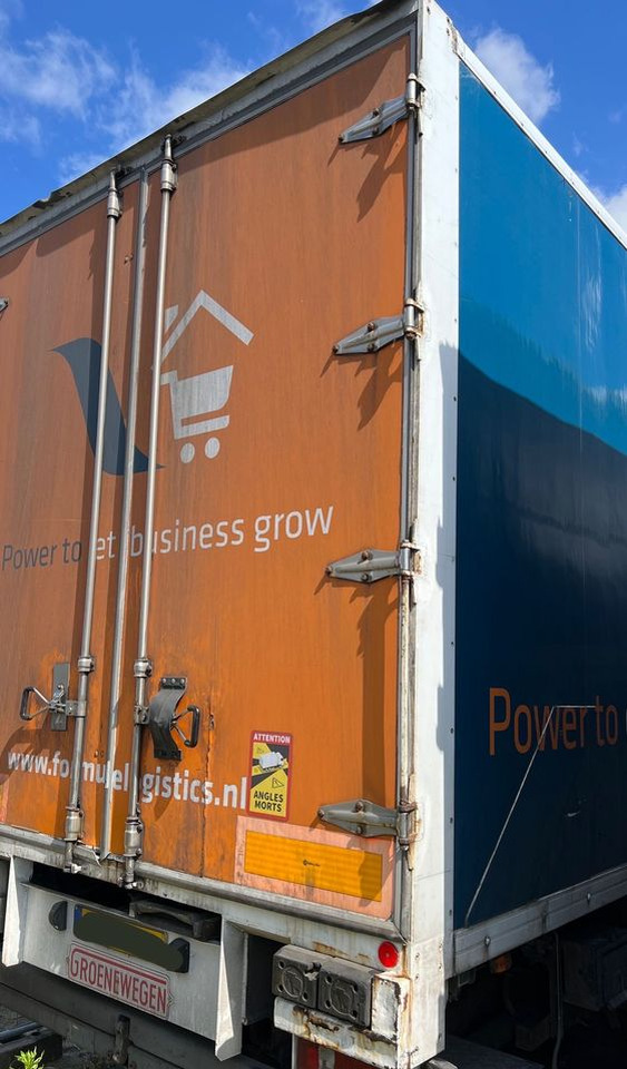 Wielton 2 osiowa NAUKA JAZDY 2 osie z Holandii dwu dwuosiowa dwie osie 2osiowa 2osie - Gesloten oplegger: afbeelding 3 Wielton 2 osiowa NAUKA JAZDY 2 osie z Holandii dwu dwuosiowa dwie osie 2osiowa 2osie - Gesloten oplegger: afbeelding 3