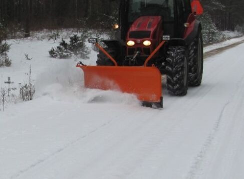Pronar PU-2200E - Sneeuwschuif: afbeelding 4 Pronar PU-2200E - Sneeuwschuif: afbeelding 4