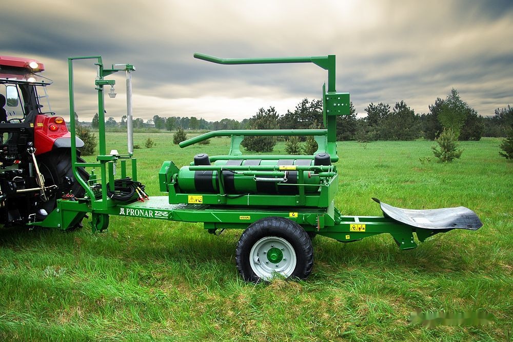 Pronar Z245 - Wikkelaar: afbeelding 1 Pronar Z245 - Wikkelaar: afbeelding 1