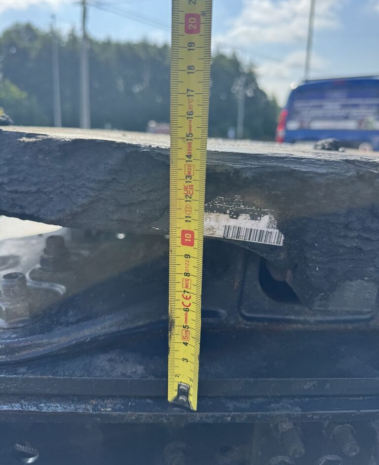 IVECO STRALIS HI-WAY XP 2017 ROK truck - Koppelschotel voor Vrachtwagen: afbeelding 3 IVECO STRALIS HI-WAY XP 2017 ROK truck - Koppelschotel voor Vrachtwagen: afbeelding 3