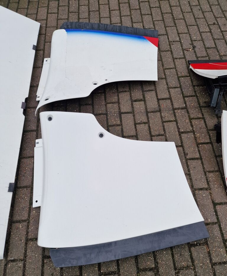Scania Owiewka Komplet Owiewek R Topline Scania R Topline truck - Aerokit/ Spoiler voor Vrachtwagen: afbeelding 2 Scania Owiewka Komplet Owiewek R Topline Scania R Topline truck - Aerokit/ Spoiler voor Vrachtwagen: afbeelding 2