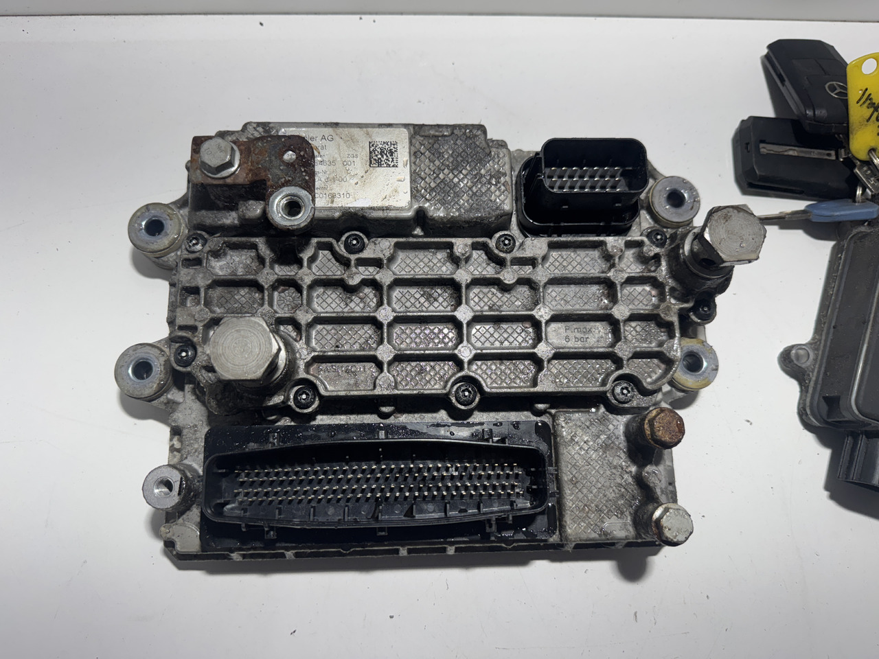 Mercedes Antos Actros MP4 - ECU voor Vrachtwagen: afbeelding 2 Mercedes Antos Actros MP4 - ECU voor Vrachtwagen: afbeelding 2