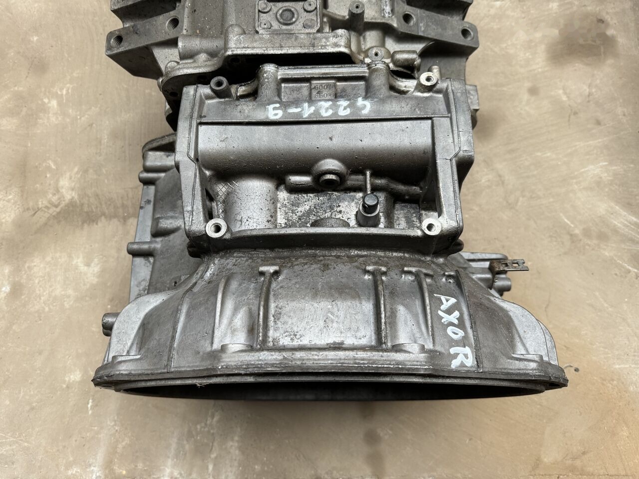 Mercedes-Benz AXOR G221-9 - Versnellingsbak en onderdelen voor Vrachtwagen: afbeelding 3 Mercedes-Benz AXOR G221-9 - Versnellingsbak en onderdelen voor Vrachtwagen: afbeelding 3