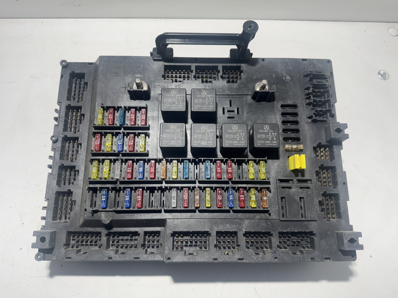 Mercedes-Benz Actros MP4 Atego A0014461958 - Universeel onderdeel: afbeelding 3 Mercedes-Benz Actros MP4 Atego A0014461958 - Universeel onderdeel: afbeelding 3