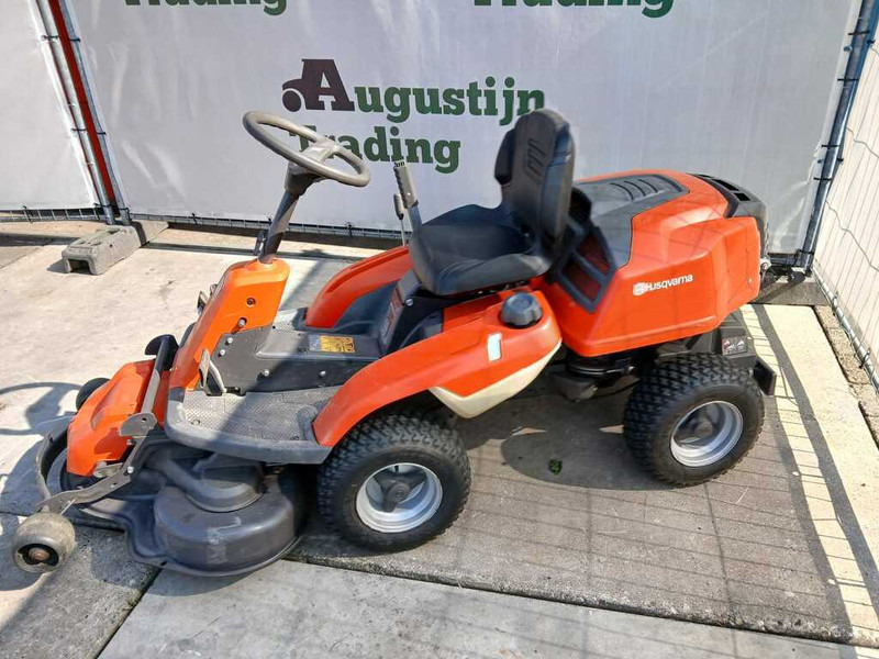 Husqvarna R 214C - Gazonmaaier: afbeelding 1 Husqvarna R 214C - Gazonmaaier: afbeelding 1
