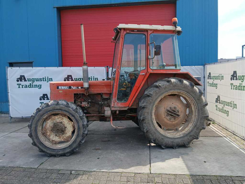 Renault 781-4 - Tractor: afbeelding 1 Renault 781-4 - Tractor: afbeelding 1
