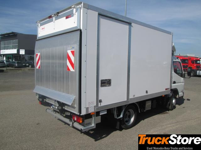 FUSO Canter 3C15 - Bestelwagen gesloten laadbak: afbeelding 3 FUSO Canter 3C15 - Bestelwagen gesloten laadbak: afbeelding 3