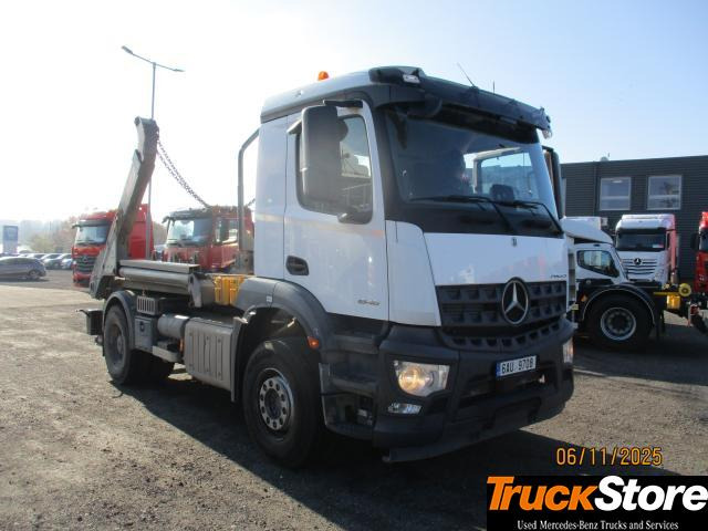 Mercedes-Benz Arocs 1846 LK - Portaalarmsysteem vrachtwagen: afbeelding 1 Mercedes-Benz Arocs 1846 LK - Portaalarmsysteem vrachtwagen: afbeelding 1