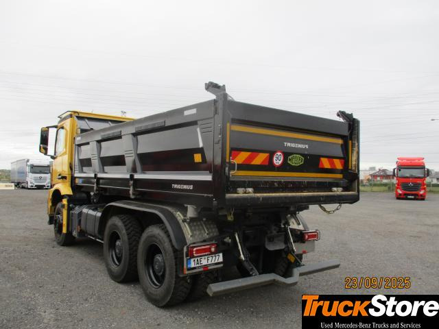 Mercedes-Benz Arocs 3351 K - Kipper vrachtwagen: afbeelding 4 Mercedes-Benz Arocs 3351 K - Kipper vrachtwagen: afbeelding 4