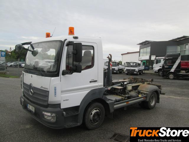 Mercedes-Benz Atego 916 - Haakarmsysteem vrachtwagen: afbeelding 1 Mercedes-Benz Atego 916 - Haakarmsysteem vrachtwagen: afbeelding 1