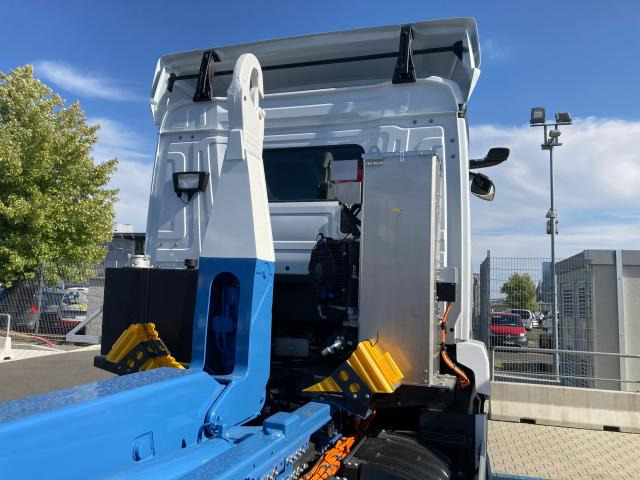 Mercedes-Benz eActros 300 L - Haakarmsysteem vrachtwagen: afbeelding 2 Mercedes-Benz eActros 300 L - Haakarmsysteem vrachtwagen: afbeelding 2