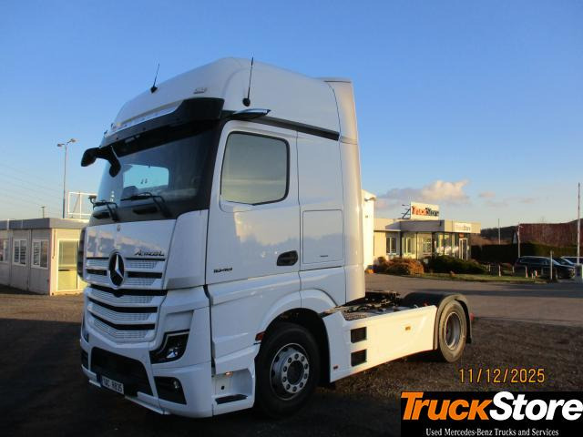 Mercedes-Benz Actros 1848 LS - Trekker: afbeelding 1 Mercedes-Benz Actros 1848 LS - Trekker: afbeelding 1